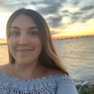 Meet your Posher, Katelyn